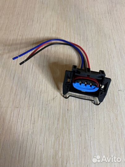 Форд Мондео 3. Фишка катушки зажигани 1.8-2.0