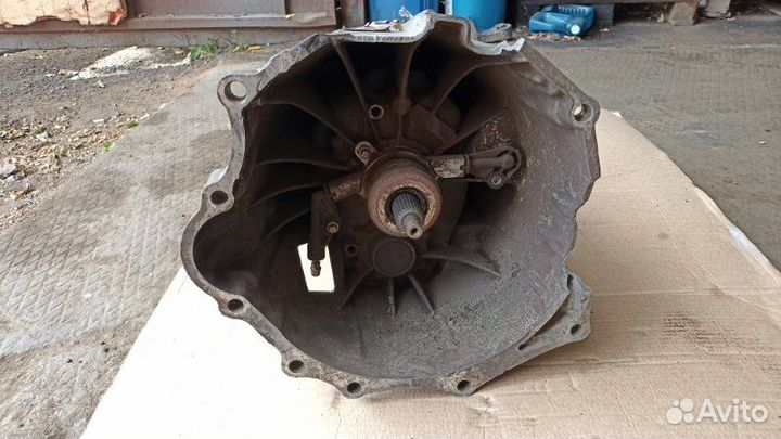 Коробка передач Mercedes-Benz