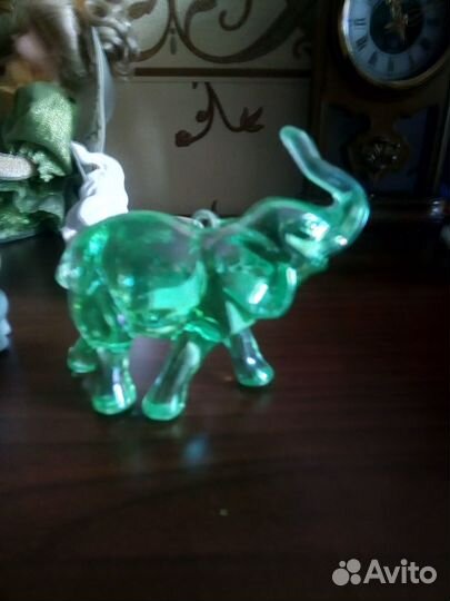 Статуэтки и фигурки