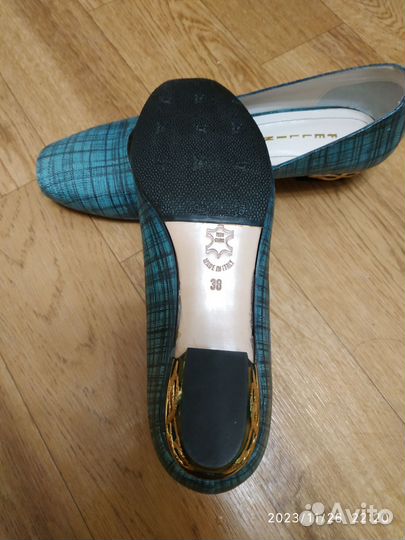 Туфли натуральная кожа 38 новые