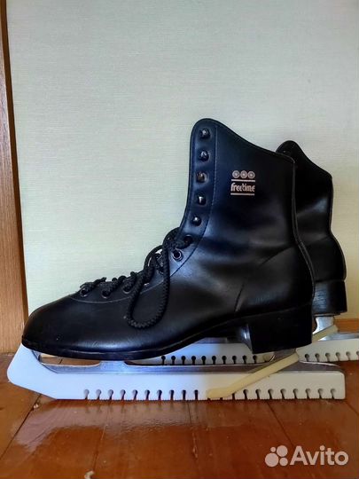 Коньки фигурные мужские