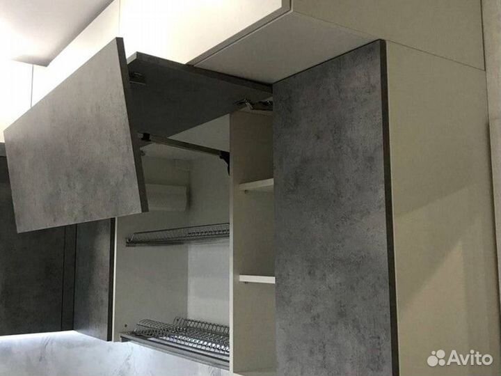 Кухонный гарнитур с островом