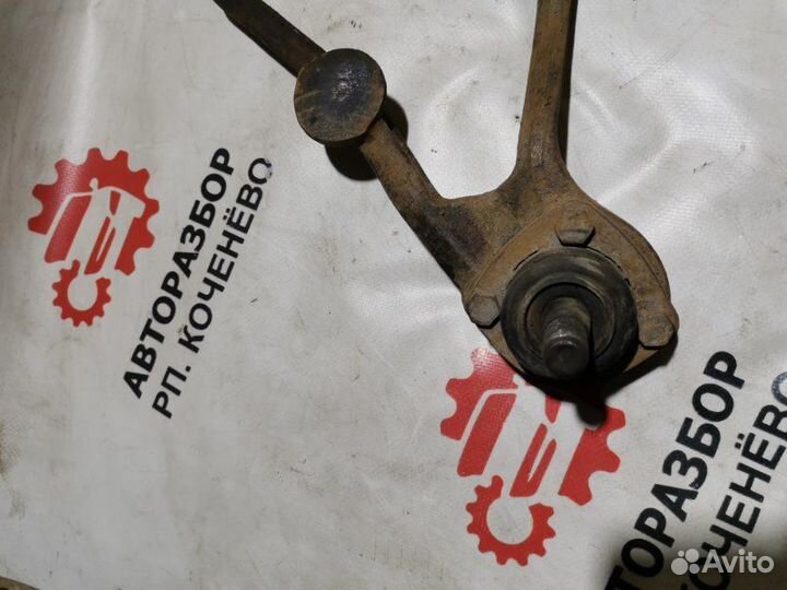 Рычаг подвески верхний передний правый Лада Нива