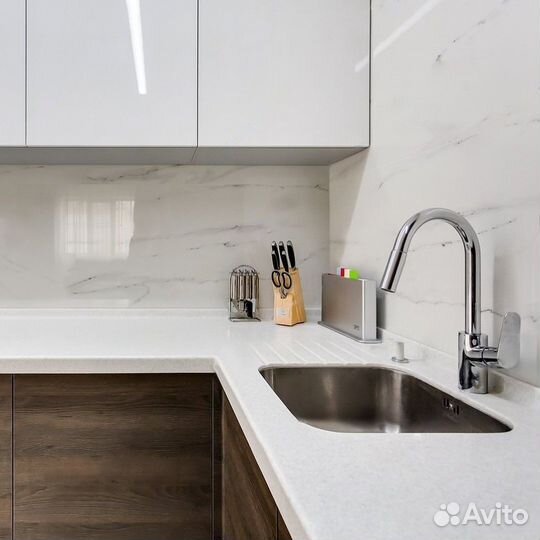 Кухня без ручек (цена за весь гарнитур) ксп:16392