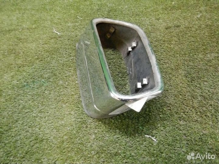 Насадка глушителя левая BMW 5er G30 (2016-2020)