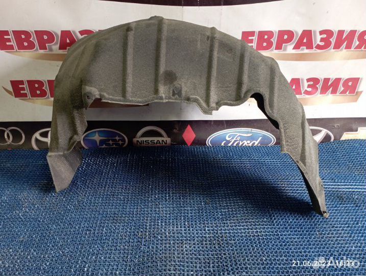 Подкрылок задний левый Lexus Rx350 2010