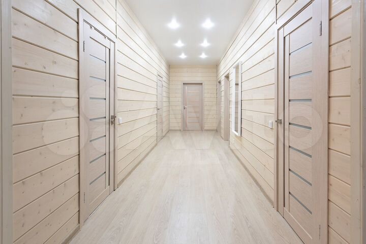 Дом 226 м² на участке 11 сот.