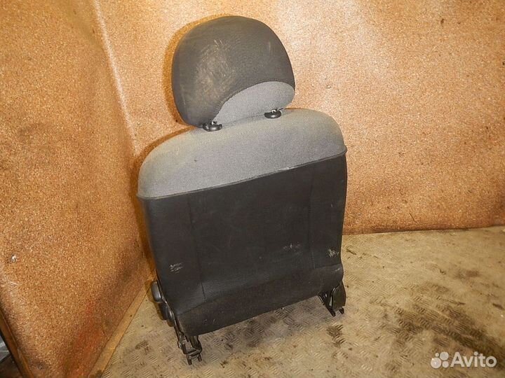 Сиденье переднее правое, Peugeot (Пежо) -206 (98)