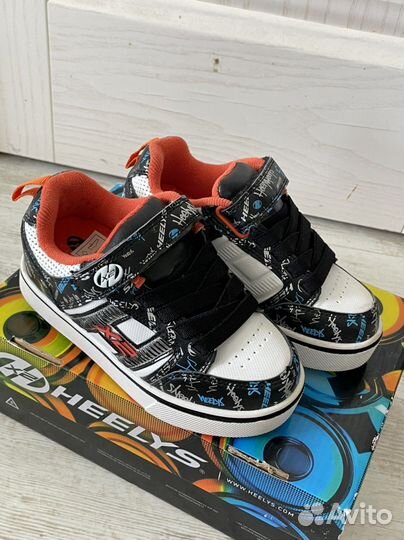 Роликовые кроссовки heelys 30 размер