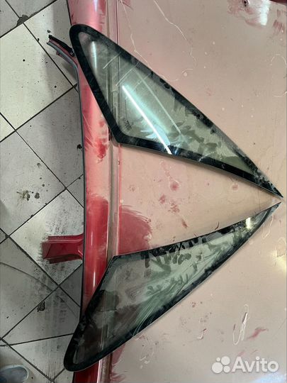 Стекло форточки Citroen xsara picasso