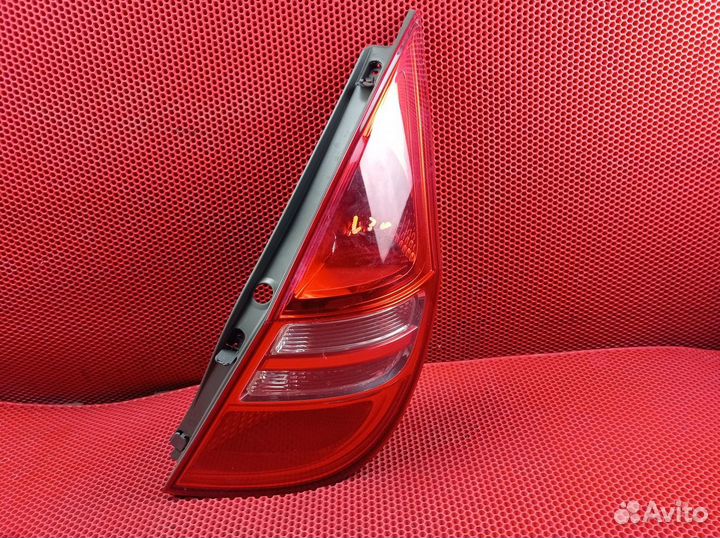 Фонарь задний правый Hyundai i30 FD D4FB 92402-2L0