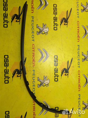 Молдинг переднего бампера правый peugeot 307 05-07