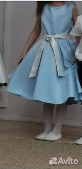 Платье для девочки нарядное