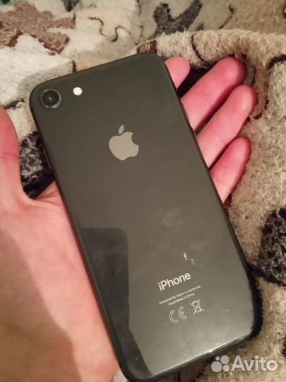 iPhone 8, 64 ГБ