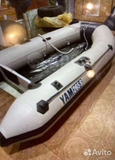 Моторная лодка