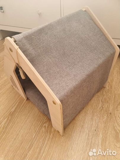 Домик для кошки или маленькой собачки