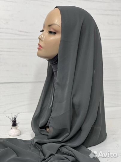 Шарфы и палантины новые