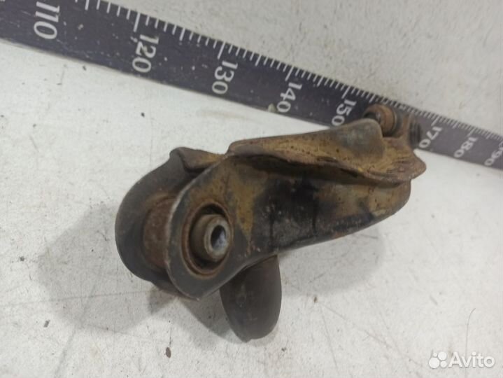 Рычаг задний нижний Мазда