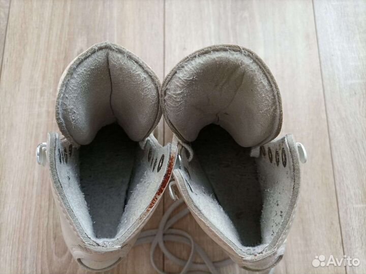 Фигурные коньки wifa 27