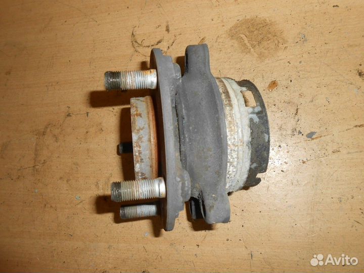 Ступица передняя (Nissan Murano)