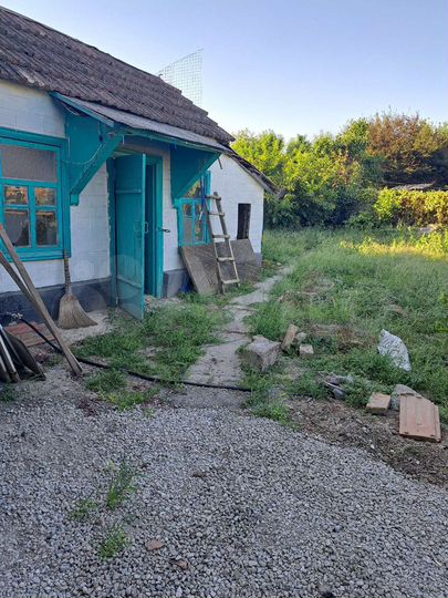 Дом 27 м² на участке 2 сот.