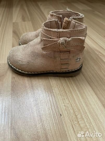 Ботинки для девочки