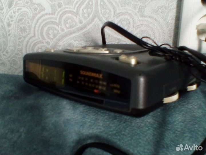 Радио часы будильник