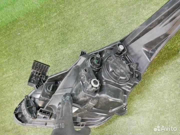 Фара правая Kia Rio