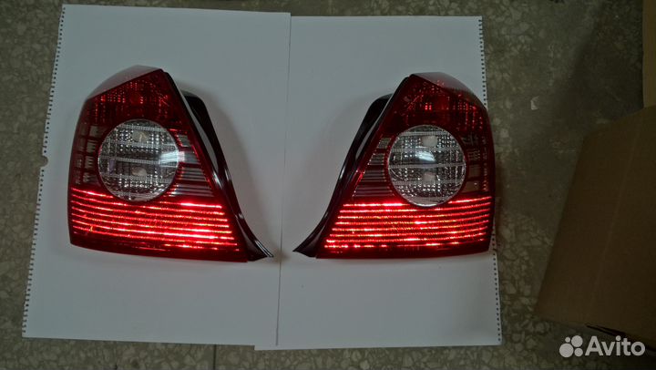 Фонарь задний правый левый Elantra XD Hyundai