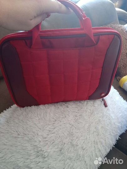 Сумка новая для планшета, нетбука или документов