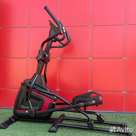 Эллиптический тренажер