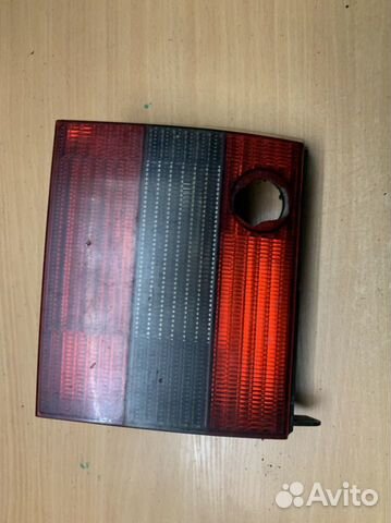 Фонарь задний внутренний правый vw Passat B4