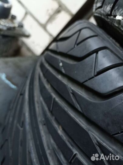 Triangle TR968 265/30 R19