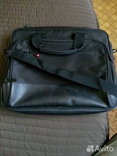 Сумка через плечо для ноутбука