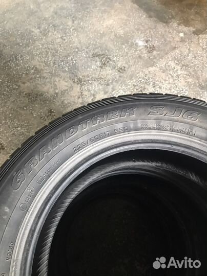 Dunlop Grandtrek SJ6 225/60 R17
