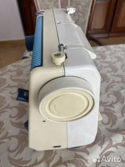 Швейная машина Jguar