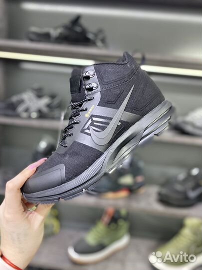 Змняя качественная обувь