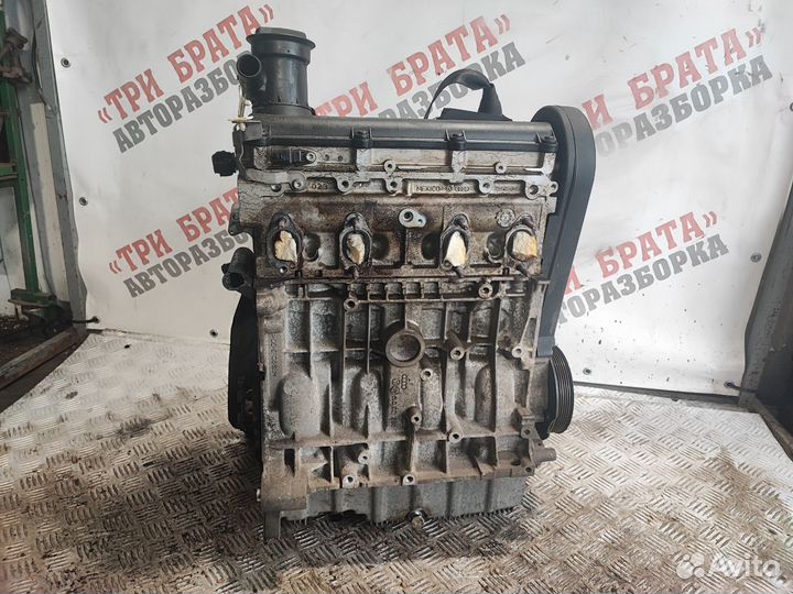 Шкода Октавия Двигатель без навесного