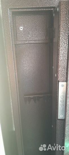 Оружейный сейф