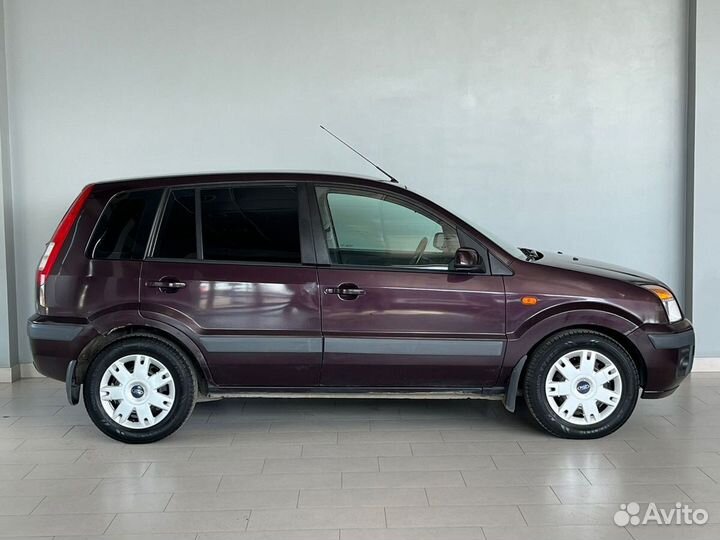 Ford Fusion, 2008
