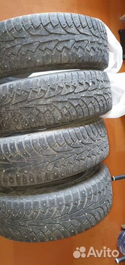 Nokian Tyres Hakkapeliitta 5 235/65 R18
