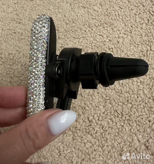 Держатель для телефона в машину