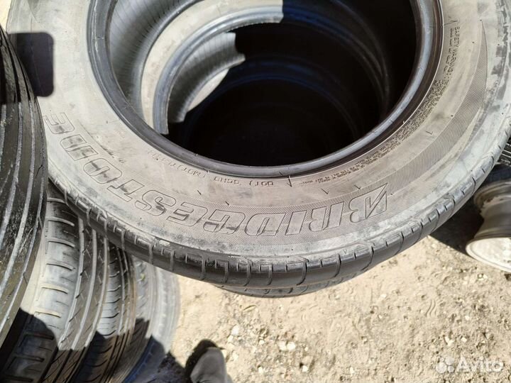 Bridgestone Dueler H/P 215/65 R16 98H