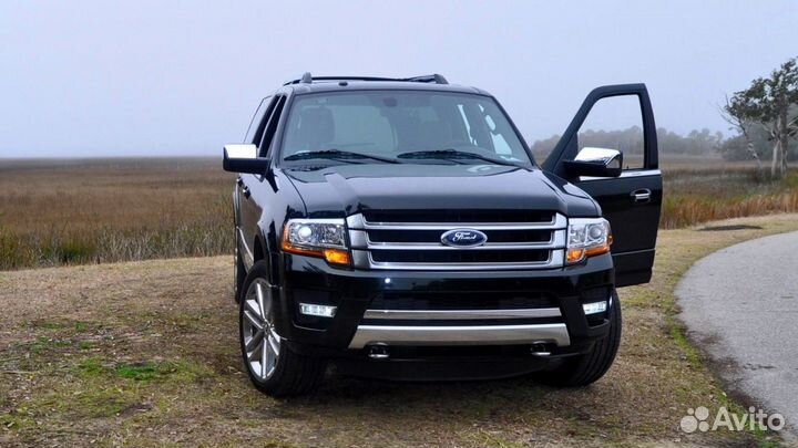 Лобовое стекло на Ford Expedition