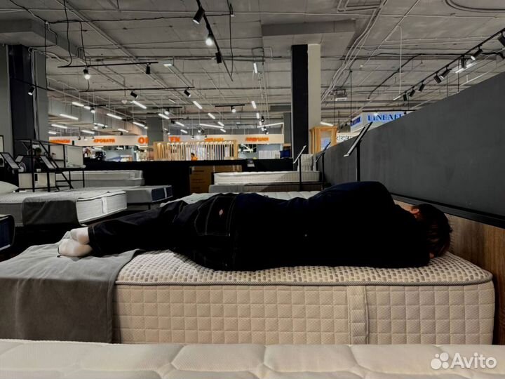 Матрас новый 140х200