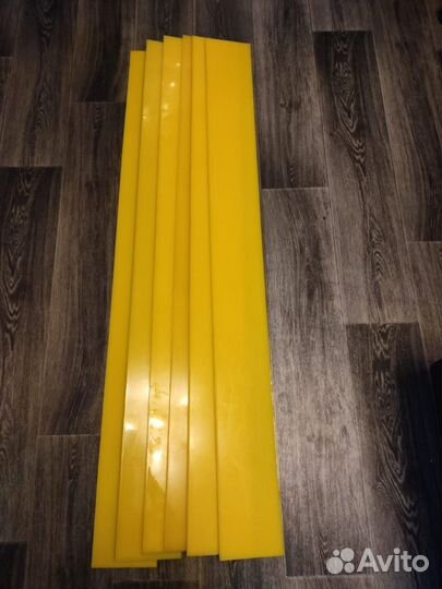 Скребки полиуретановые на дорожные катки 1300*150*