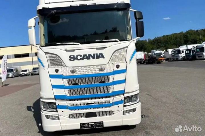 Pазбираем грузовик Scania 6 series с 2016