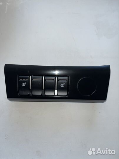 Блок выключателей обогрева Сидения Хрей Ларгус фл