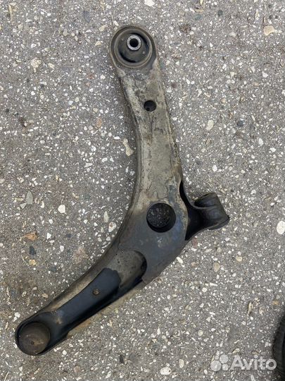 Mitsubishi lancer рычаг передний