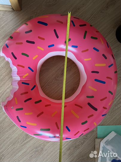 Надувной круг для плавания Пончик
